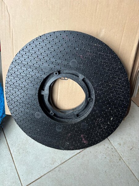 Suport pad plat (Pad Holder Flat) 14”/ 355 mm Nilfisk.